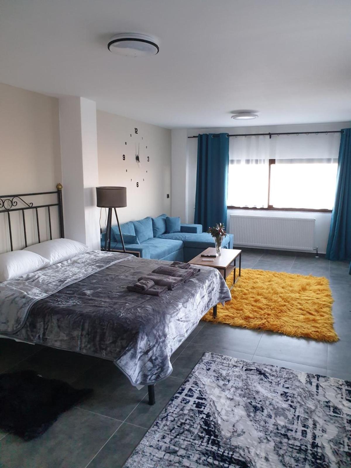 Apartment Elatovillage